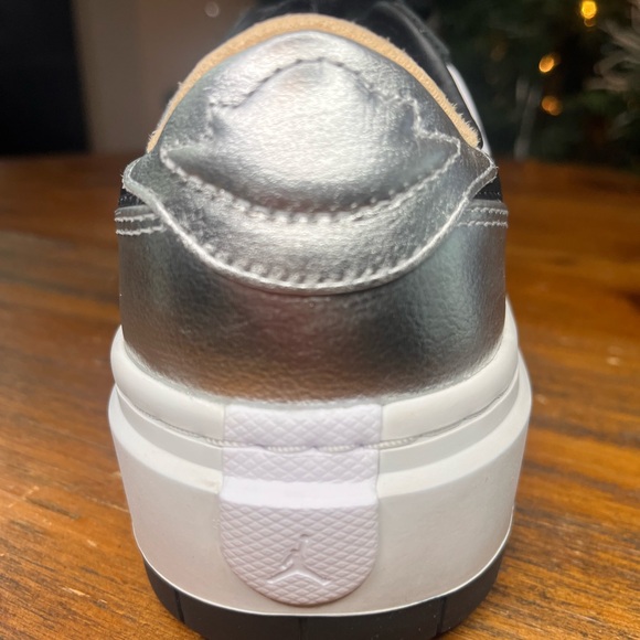 Nike Black and White Platform Sneakers - Picture 8 of 8